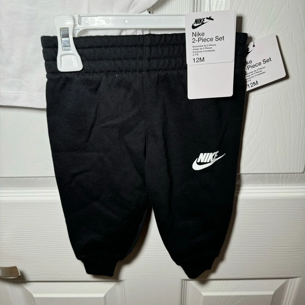 NWT Nike 12 Month Matching pants set.